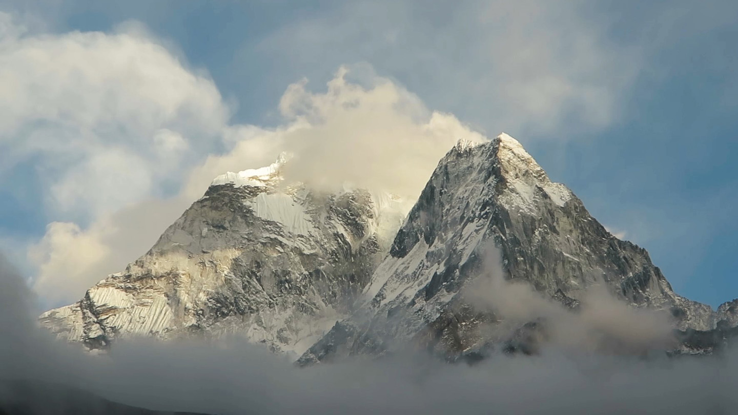 In cima alla montagna, alpinisti di pianura - LepidaTV - Copertina